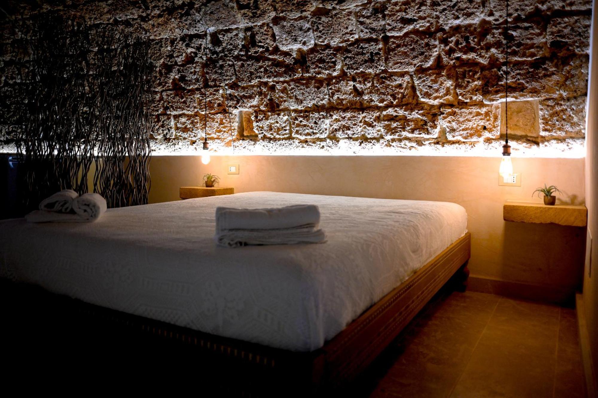 La Grotta, Luxury Suite & Spa Noto Eksteriør bilde