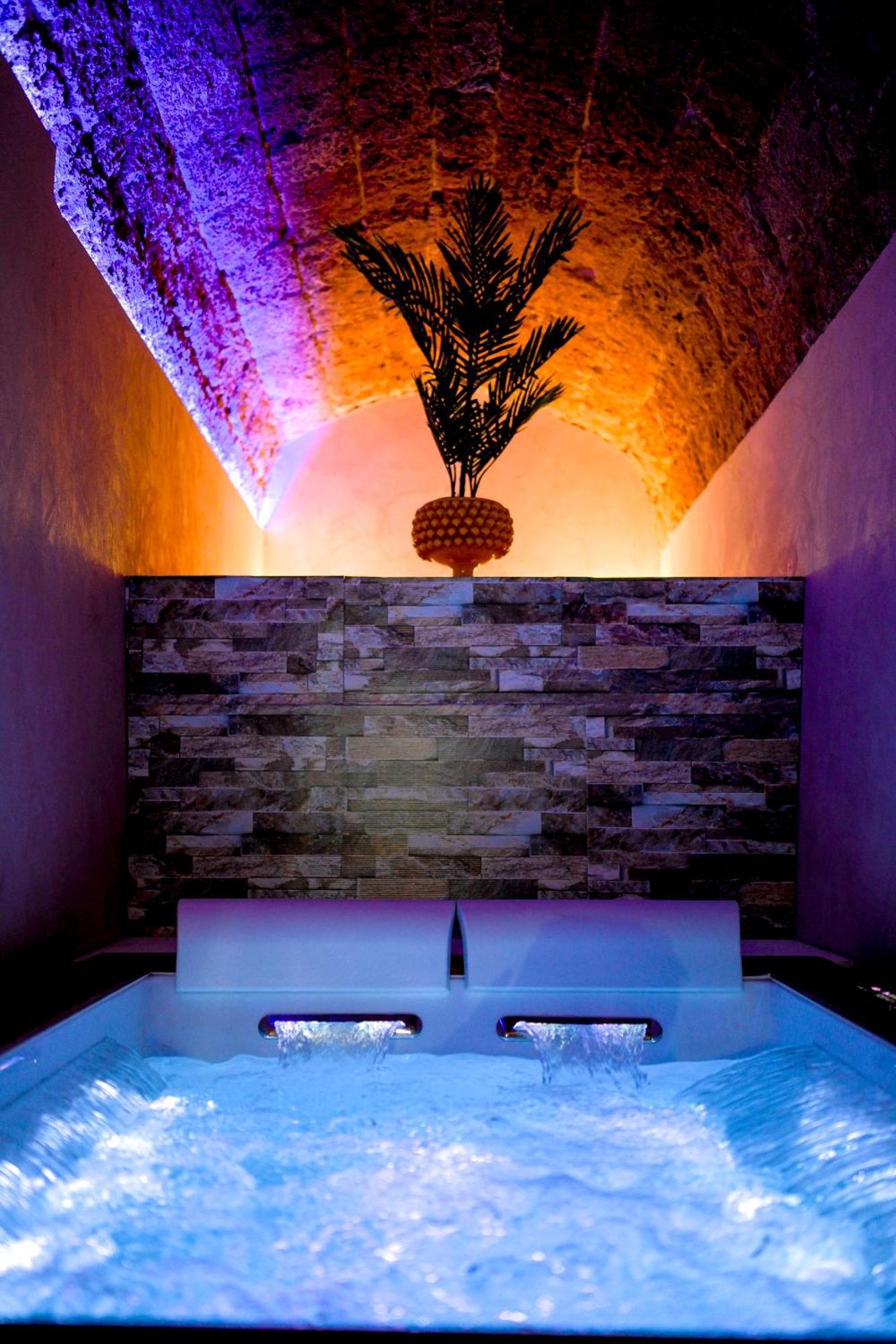 La Grotta, Luxury Suite & Spa Noto Eksteriør bilde