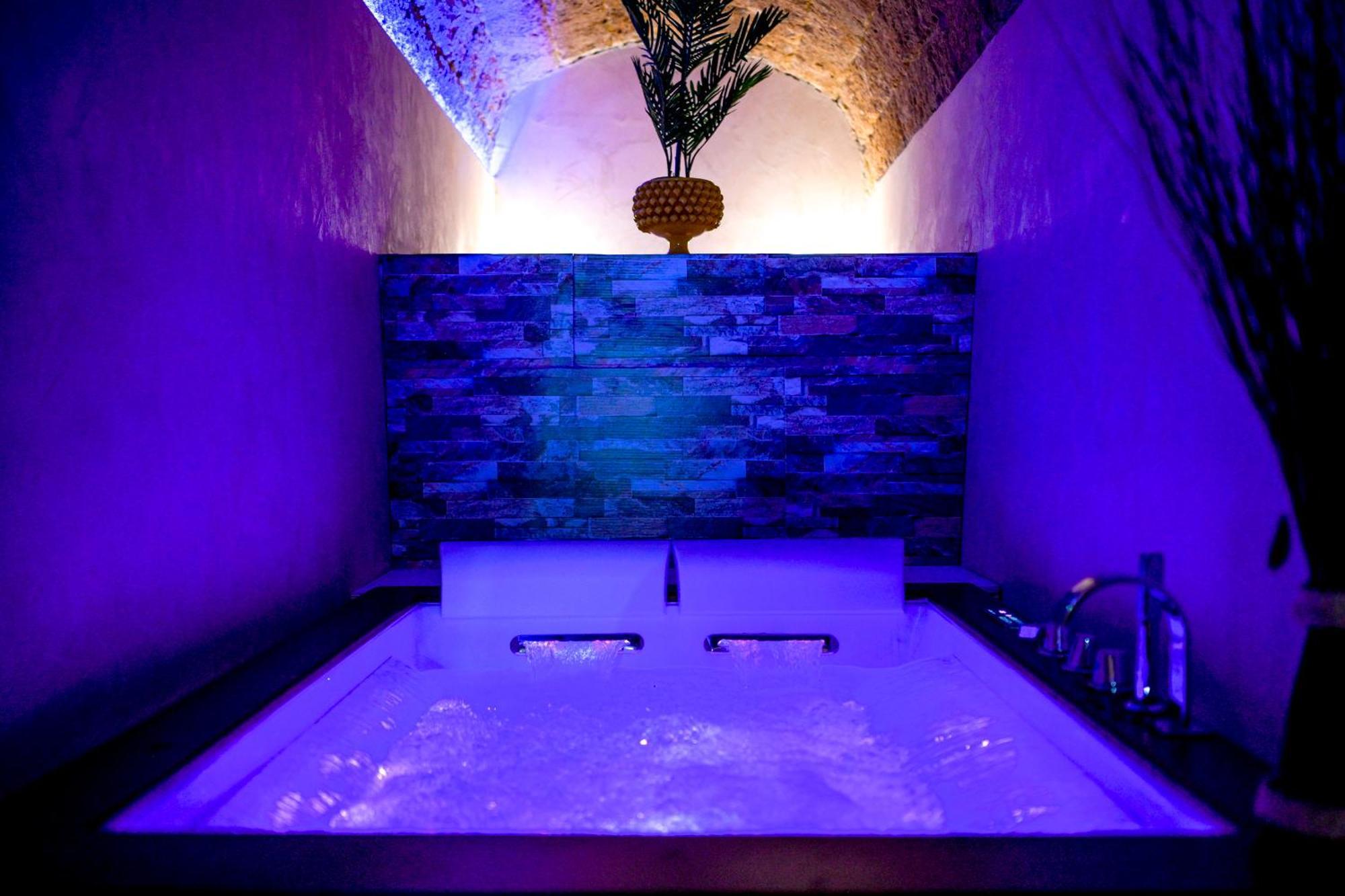 La Grotta, Luxury Suite & Spa Noto Eksteriør bilde