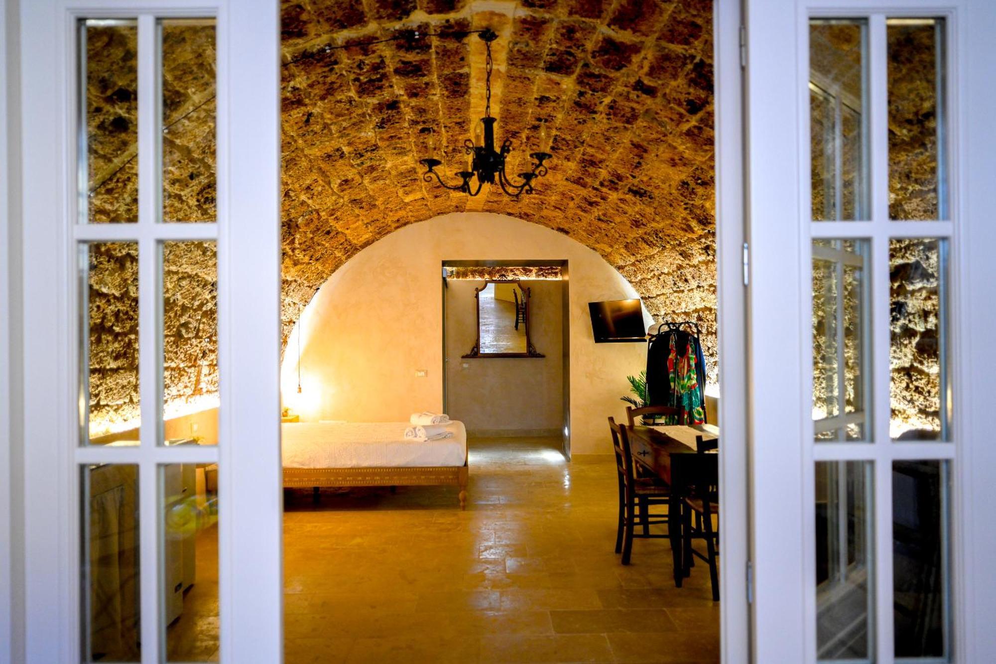 La Grotta, Luxury Suite & Spa Noto Eksteriør bilde